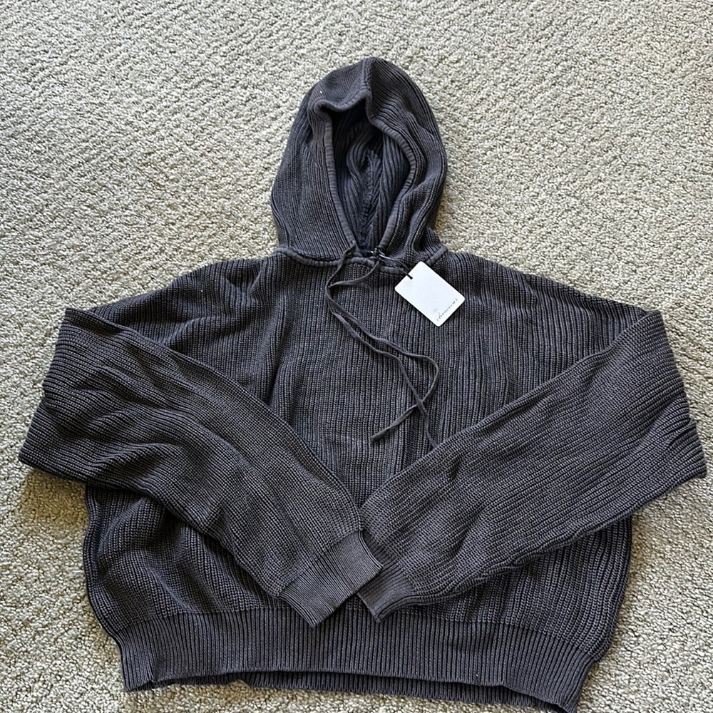 Women’s hoodie, size large, never worn before (tag still on!!)